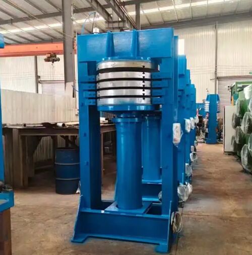 Últimas soluciones de la empresa sobre ¿Es mejor utilizar calefacción eléctrica o calefacción a vapor para una máquina prensadora de curado de neumáticos de motocicleta?