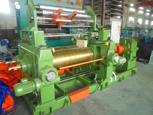 Buen precio Reducción de engranajes endurecidos de 22 pulgadas Máquina de mezcla de caucho de dos rodillos para mezclar caucho Certificado ISO en línea