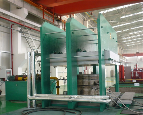 comprar Máquina de prensado de calentamiento eléctrico de caucho vulcanizante con sistema de control PLC online manufacture