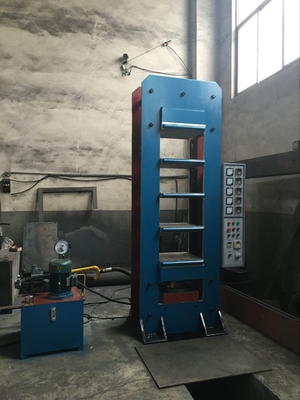 comprar Máquina de vulcanización de goma de la prensa del tubo interno para las motocicletas online manufacture