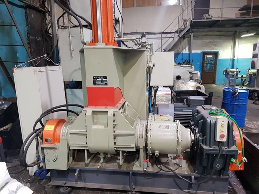 comprar Máquina de goma de la amasadora del control del PLC con el eje doble online manufacture
