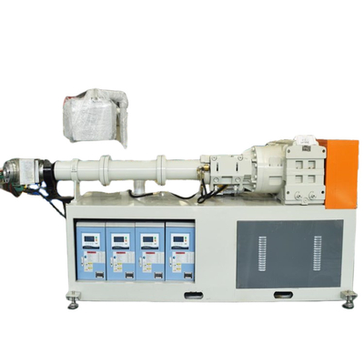 comprar Máquina de moldeo de caucho hidráulico con motor de 90 kW con velocidad de rotación del tornillo de 3-26 r/min online manufacture