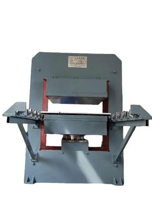 Buen precio Prensa vulcanizadora EPDM con tamaño de placa de 1500 mm x 1500 mm, presión total de 500T y grado automático PLC o manual en línea
