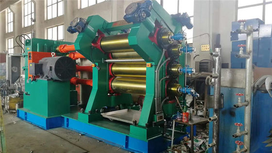 Buen precio Longitud de trabajo del calendario el 1500MM del rollo de la máquina tres del calendario de goma de la tecnología avanzada en línea