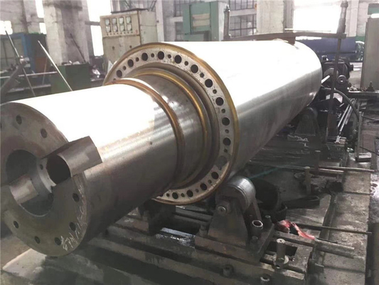 Las piezas de la máquina de goma del hierro dúctil forjaron el rodillo de acero de alta velocidad del eje de acero