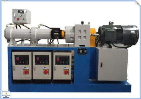 Buen precio 3Extrusora de caucho de alimentación en frío para la producción de tubos de caucho de diámetro de tornillo de 0,5 pulgadas en línea