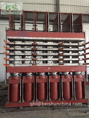 Buen precio Prensa HidráUlica De VulcanizacióN SGS PLC Para La FabricacióN De Bandas De Rodadura De NeumáTicos De CamióN en línea