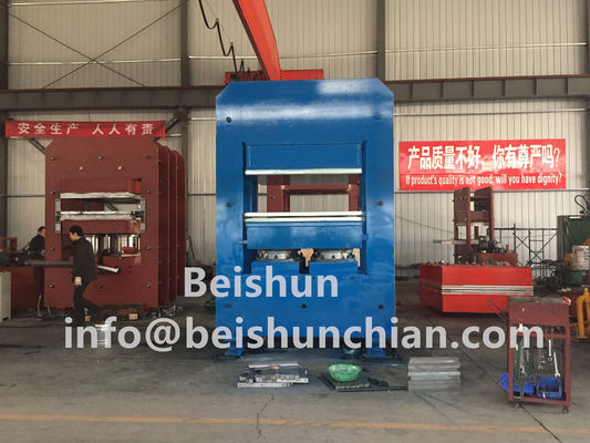 Buen precio Control PLC Máquina automática de prensa de vulcanización de caucho personalizable para productos de caucho de vulcanización en línea