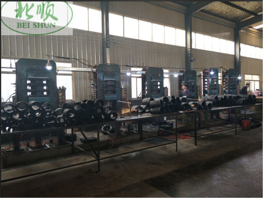Buen precio Máquina de prensa de vulcanización de caucho para la producción de neumáticos para vehículos agrícolas en línea