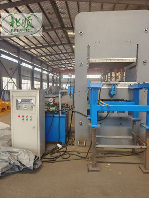 Buen precio Máquina de vulcanización de bolsas de aire de caucho personalizada con placa caliente de tamaño 1200 × 1200 mm en línea