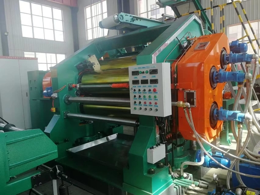 Máquina de calendar de caucho controlada por PLC con rodillos de 200-500 mm de diámetro