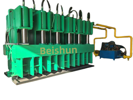 Buen precio Máquina de fabricación de mangueras de ascensor de goma de mandíbula doble / máquina de moldeo de vulcanización de banda de rodamiento de neumáticos en línea