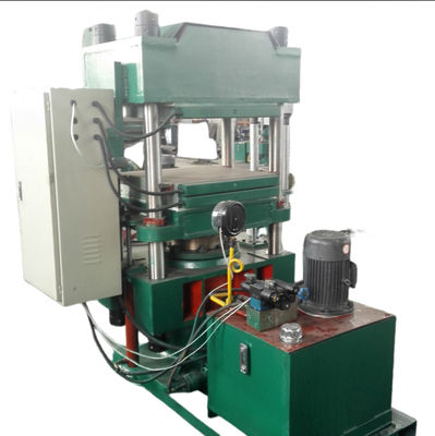 5.5kw 1MN fuerza de sujeción radiador conector de manguera de caucho máquina de fabricación / máquina de vulcanización de caucho